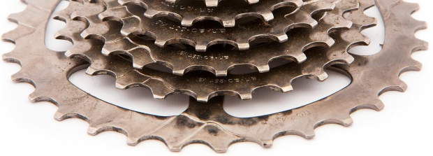 Photo of the megarange sprocket and difference between first and second gear (teeth/cog size)